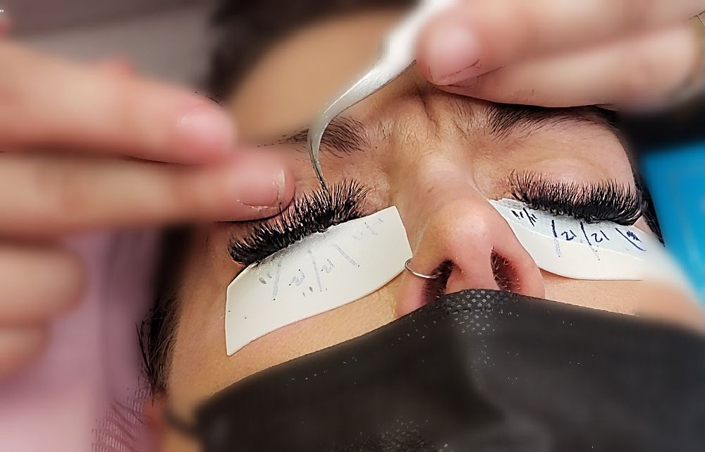 Sugarlilly Lashes Logo