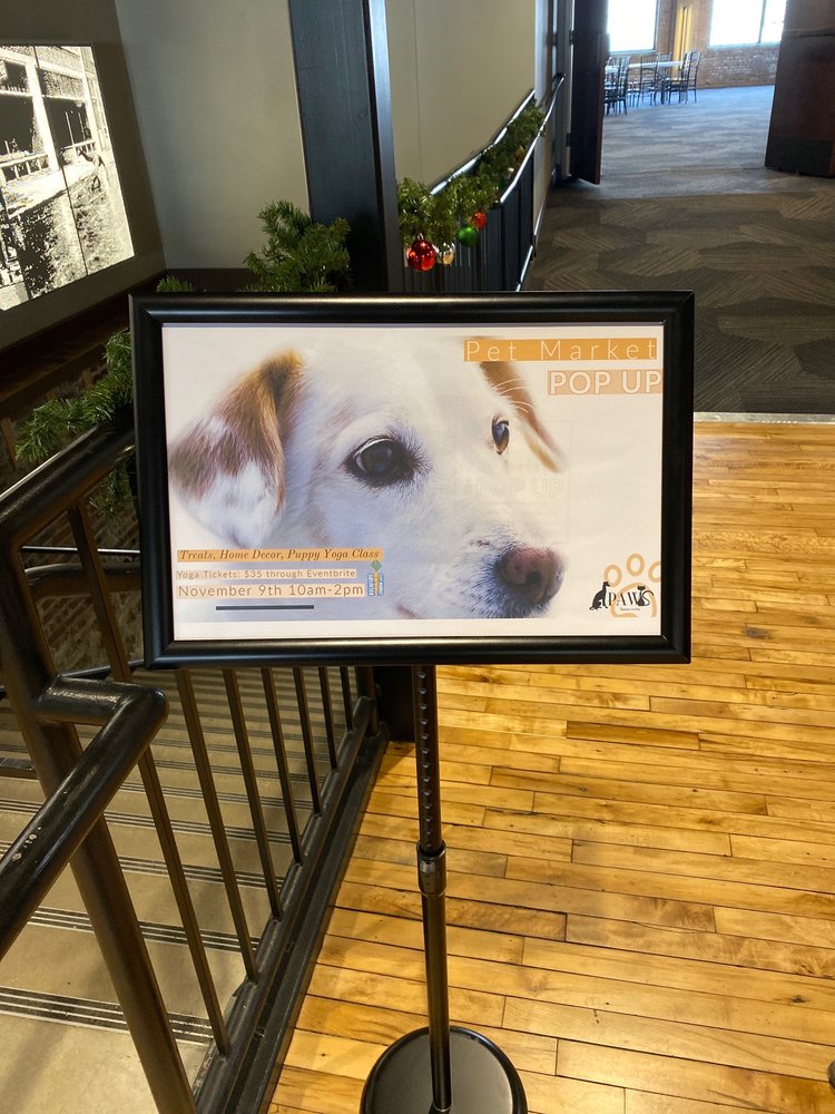 ROCKFORD CITY MARKET 10 Reviews 124 N Water St, Rockford, Illinois