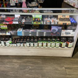 Velocity Gift & Smoke Shop - CBD, Kratom, Scales, Glass containers!