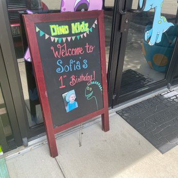 Dino Kidz - Lovely touches like this were appreciated. - Indoor Playcenter Near Me - Allen, Texas Dino Kidz - Lovely touches like this were appreciated. - Indoor Playcenter Near Me - Allen, Texas