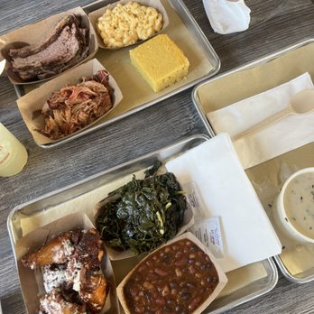 Maple Tree BBQ - Order trays - Barbeque Near Me - Riverhead, New York