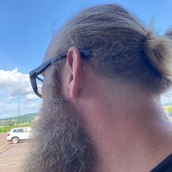 HOLIDAY HAIR