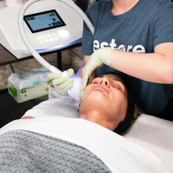 Restore Hyper Wellness - Neveskin Cryo Facial