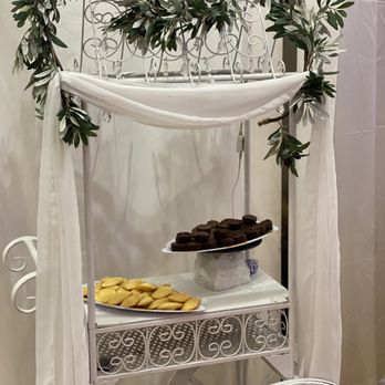 The Long Hall - Decoration they provided - Venues & Event Spaces Near Me - Chicago, Illinois The Long Hall - Decoration they provided - Venues & Event Spaces Near Me - Chicago, Illinois