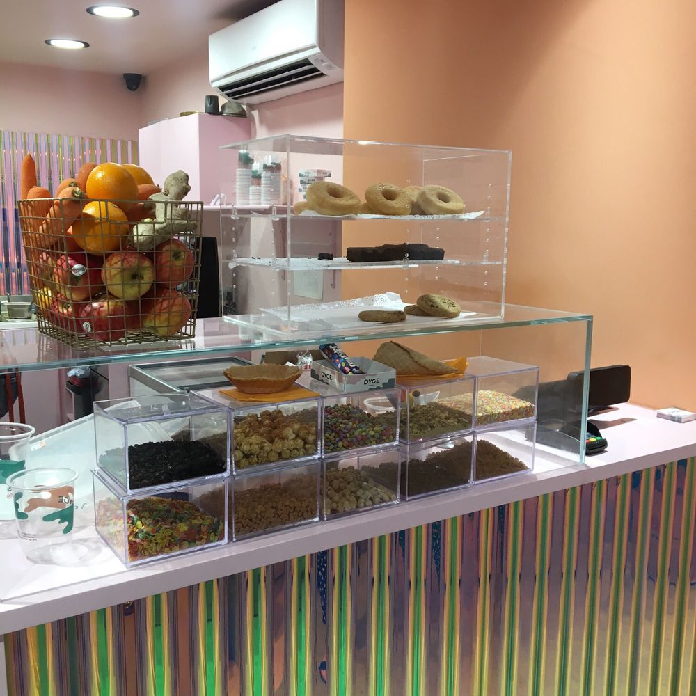 Dyce - Counter area with toppings available - Desserts Near Me - London, XGL