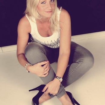 Happy Hair - Hair Salons Near Me - Hamburg, HH Happy Hair - Hair Salons Near Me - Hamburg, HH