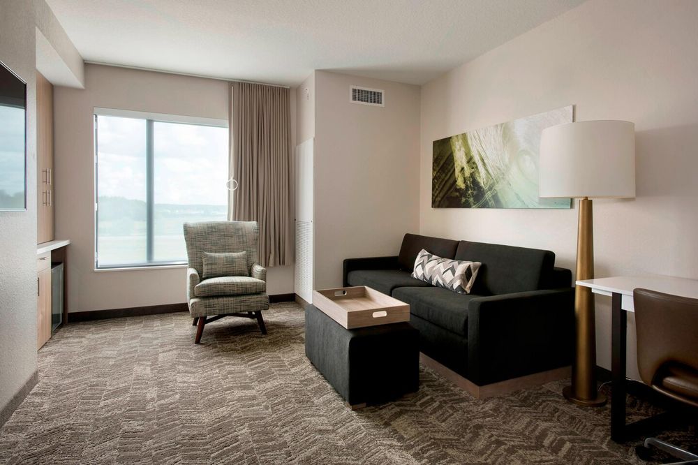 SPRINGHILL SUITES BY MARRIOTT TAMPA SUNCOAST PARKWAY 10 Photos