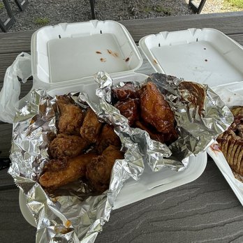 Fried Tater Cafe - Bbq and mango habanero wings - Southern Near Me - Rockvale, Tennessee Fried Tater Cafe - Bbq and mango habanero wings - Southern Near Me - Rockvale, Tennessee