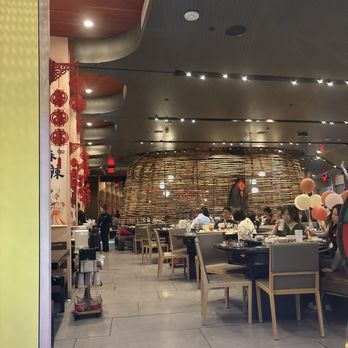 Haidilao Hotpot - Chinese Near Me - Arcadia, California Haidilao Hotpot - Chinese Near Me - Arcadia, California