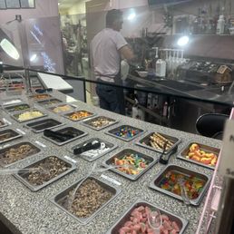 The Man & the toppings