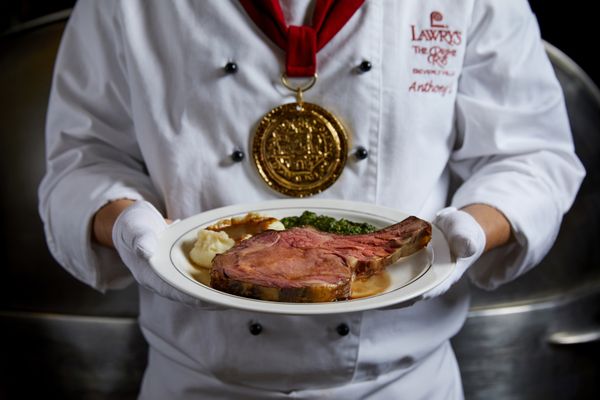Lawry's The Prime Rib by null