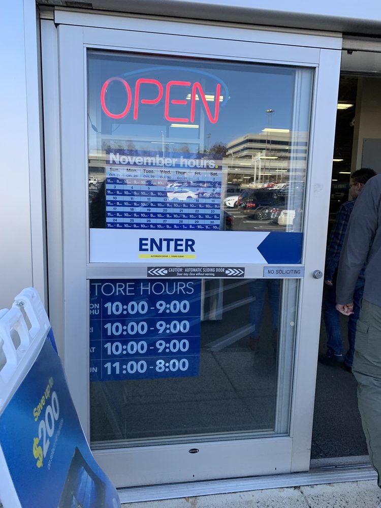 BEST BUY TYSONS CORNER 37 Photos & 167 Reviews 8449 Leesburg Pike