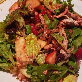 Bubba Gump Shrimp - Strawberry chicken salad - Seafood Near Me - Orlando, Florida Bubba Gump Shrimp - Strawberry chicken salad - Seafood Near Me - Orlando, Florida