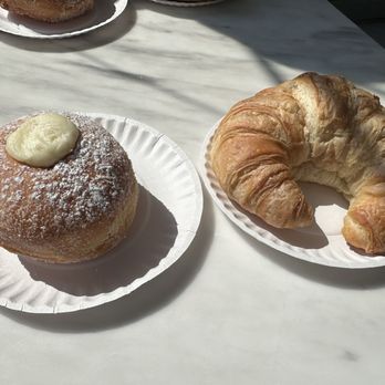 New Paradise Bakery - Bon appetito - Bakeries Near Me - Chicago, Illinois