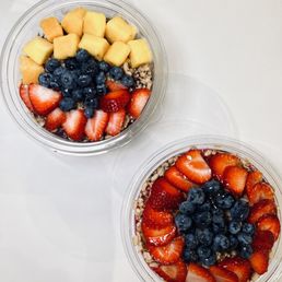Mixed Berry Aa Bowl and Pure Pitaya Bowl Mixed Berry Aa Bowl and Pure Pitaya Bowl