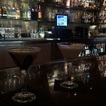 Roxy's Bar & Lounge - Chocolate Raspberry & Rum Honey martinis - Lounges Near Me - Reno, Nevada Roxy's Bar & Lounge - Chocolate Raspberry & Rum Honey martinis - Lounges Near Me - Reno, Nevada