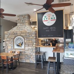 Hot Stone Pizza