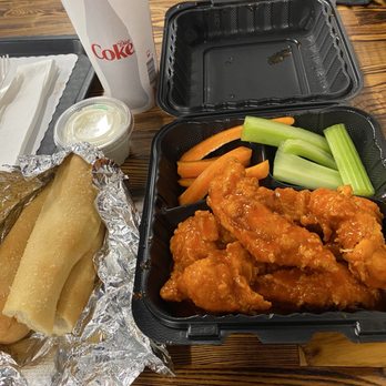 BUFFALO WING STAR - CHULA VISTA - Updated December 2025 - 100