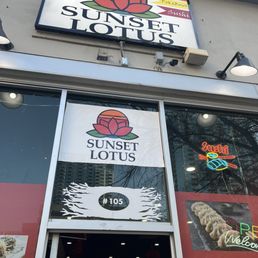 Exterior photo of Sunset Lotus - Tampa, Florida Exterior photo of Sunset Lotus - Tampa, Florida