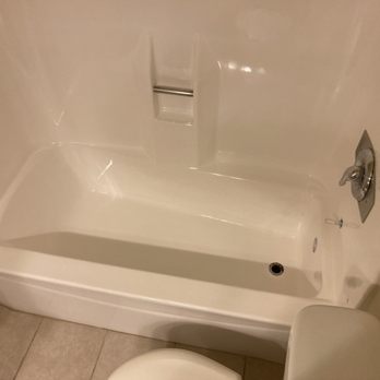 Pro Bath Refinishing - Bathtub after repair - Kitchen & Bath Near Me Pro Bath Refinishing - Bathtub after repair - Kitchen & Bath Near Me