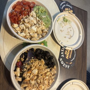 Just Salad - Chicken, tomatoes, avocado, rice and chicken, tasty mushrooms, rice - Salad Near Me - Philadelphia, Pennsylvania