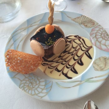 Bijou Plage - Chocolate mousse - French Near Me - Juan les Pins, 06
