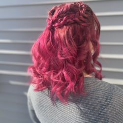 The Messy Bun - Valentine's Day hair