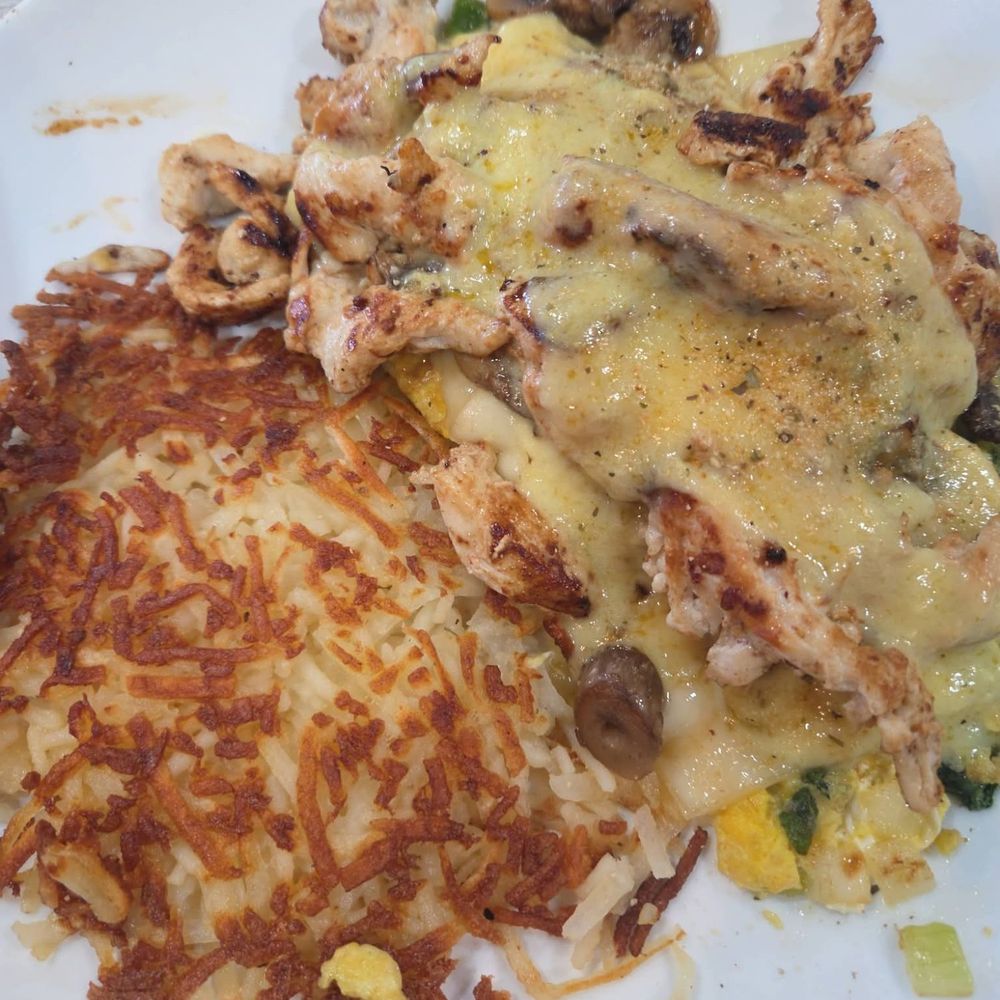 Loaded Cafe - Long Beach - American Near Me - Long Beach, California Loaded Cafe - Long Beach - American Near Me - Long Beach, California