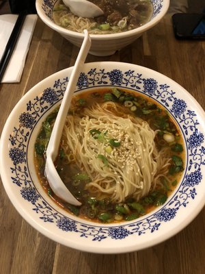 Tse Noodle by null