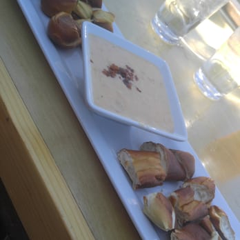 Rincon Brewery - Pretzel bites with Beer dip - Breweries Near Me - Carpinteria, California Rincon Brewery - Pretzel bites with Beer dip - Breweries Near Me - Carpinteria, California