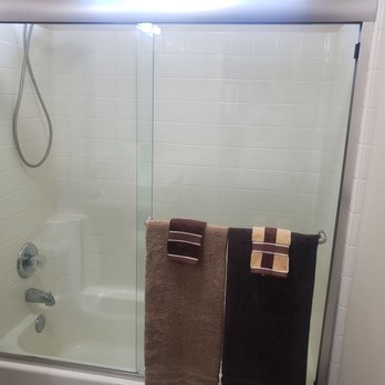 Allglass Bath - Another view of bath tub sliding glass door. - Glass & Mirrors Near Me - Upland, California
