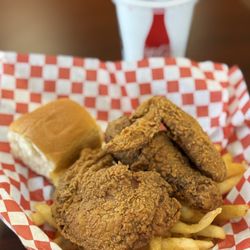 Louisiana Famous Fried Chicken - 3 Pcs Chicken Combo