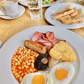 Cafe Continente - British Near Me - London, XGL