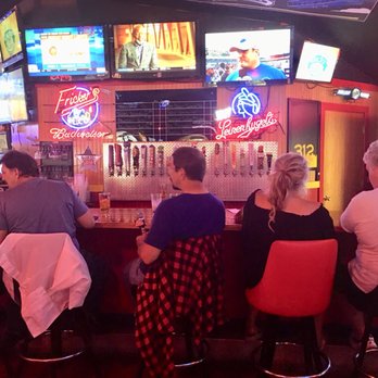 Fricker's - Loaded bar on a Sunday afternoon - Chicken Wings Near Me - HUBER HEIGHTS, Ohio