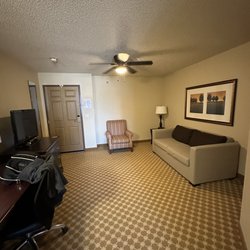 Country Inn & Suites by Radisson, Chanhassen, MN
