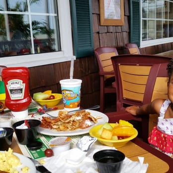 Cottage Cafe - Happy Bellies from the buffet - American Near Me - Bethany Beach, Delaware
