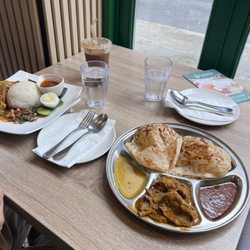 PappaRich - Chicken curry roti and Nasi Lemak W/ Curry Chicken