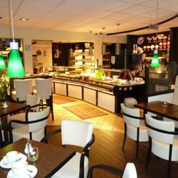 Bäckerei-Café-Konditorei Bohnenkamp - Herzlich Willkommen in unserem gemütlichen Café!