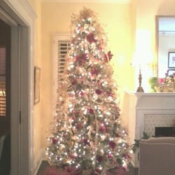 Delta Delta Delta Sorority - Xmas tree '12