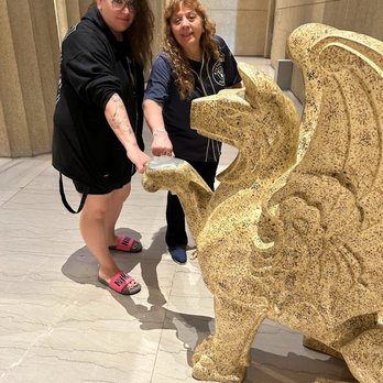 The Parthenon - It's not every day that you can fist bump a gargoyle. - Landmarks & Historical Buildings Near Me - Nashville, Tennessee The Parthenon - It's not every day that you can fist bump a gargoyle. - Landmarks & Historical Buildings Near Me - Nashville, Tennessee