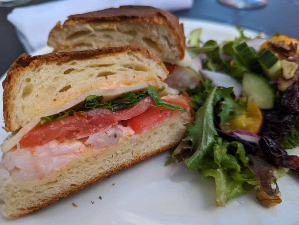 Bistro 22