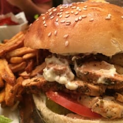 Le Bistro de la Halle - Chicken Burger