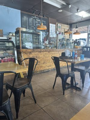 Cachito Coffee and Bakery | Lunch | Breakfast | Empanadas by null