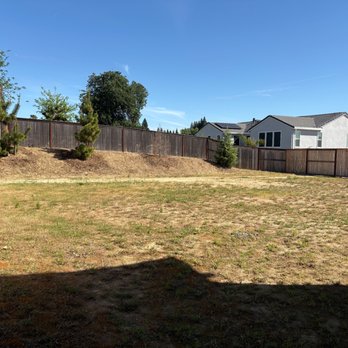 Martinez & Davis Junk Removal - Back yard (after) - Junk Removal & Hauling Near Me Martinez & Davis Junk Removal - Back yard (after) - Junk Removal & Hauling Near Me