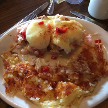 Deja Vu - Seafood Benedict with lobster and shrimp. Scrumptious! - Breakfast & Brunch Near Me - Redding, California