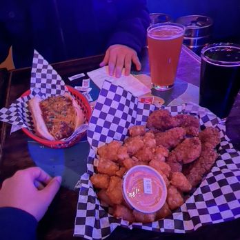 The Salty Shack - The Fleet Chicken Strips and Chili Dog - Sandwiches Near Me - Seattle, Washington The Salty Shack - The Fleet Chicken Strips and Chili Dog - Sandwiches Near Me - Seattle, Washington