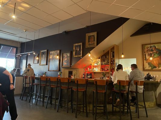 Brandy's on Main by null