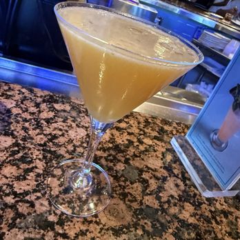 Pappadeaux Seafood Kitchen - Peach specialty cocktail - Seafood Near Me - Richardson, Texas Pappadeaux Seafood Kitchen - Peach specialty cocktail - Seafood Near Me - Richardson, Texas