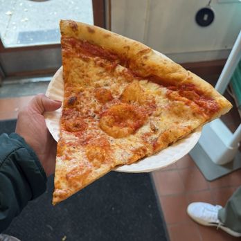 Victoriano's Pizza - Pizza Near Me - Stillwater, Minnesota