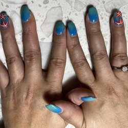 Natural Nails Salon - Nails
